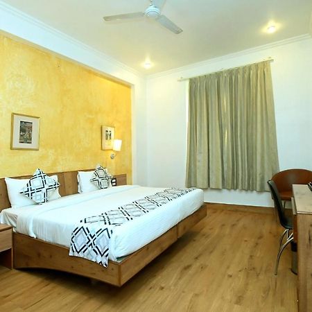 Hotel Yulia- Le Amour Inn Jaipur Ngoại thất bức ảnh