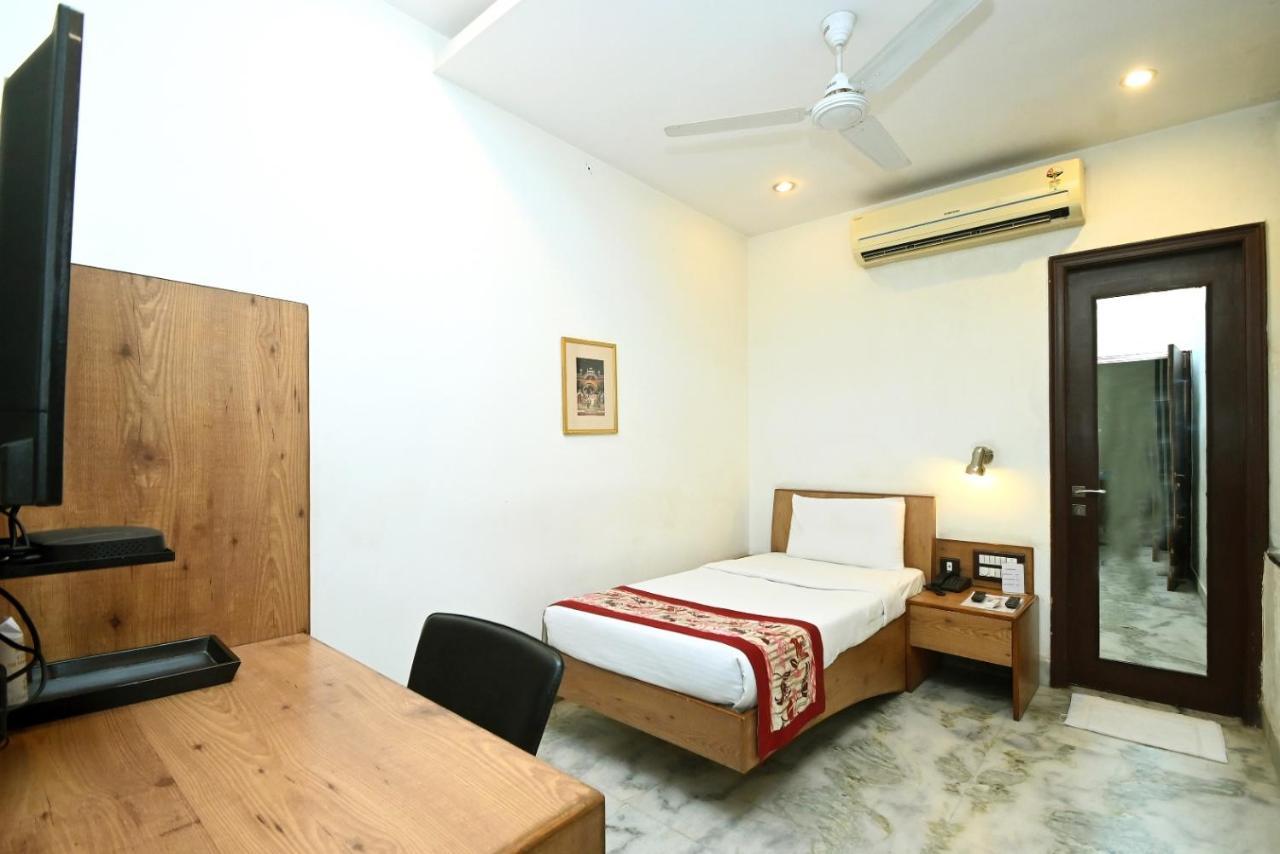 Hotel Yulia- Le Amour Inn Jaipur Ngoại thất bức ảnh