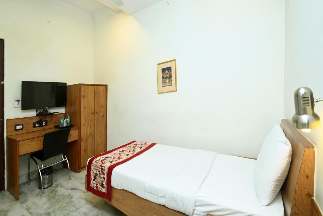 Hotel Yulia- Le Amour Inn Jaipur Ngoại thất bức ảnh