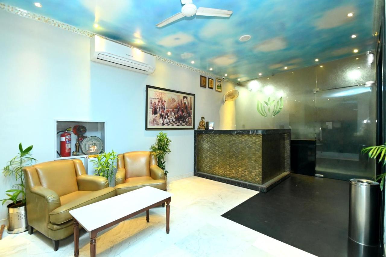 Hotel Yulia- Le Amour Inn Jaipur Ngoại thất bức ảnh
