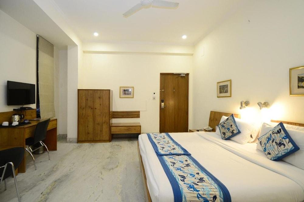 Hotel Yulia- Le Amour Inn Jaipur Ngoại thất bức ảnh