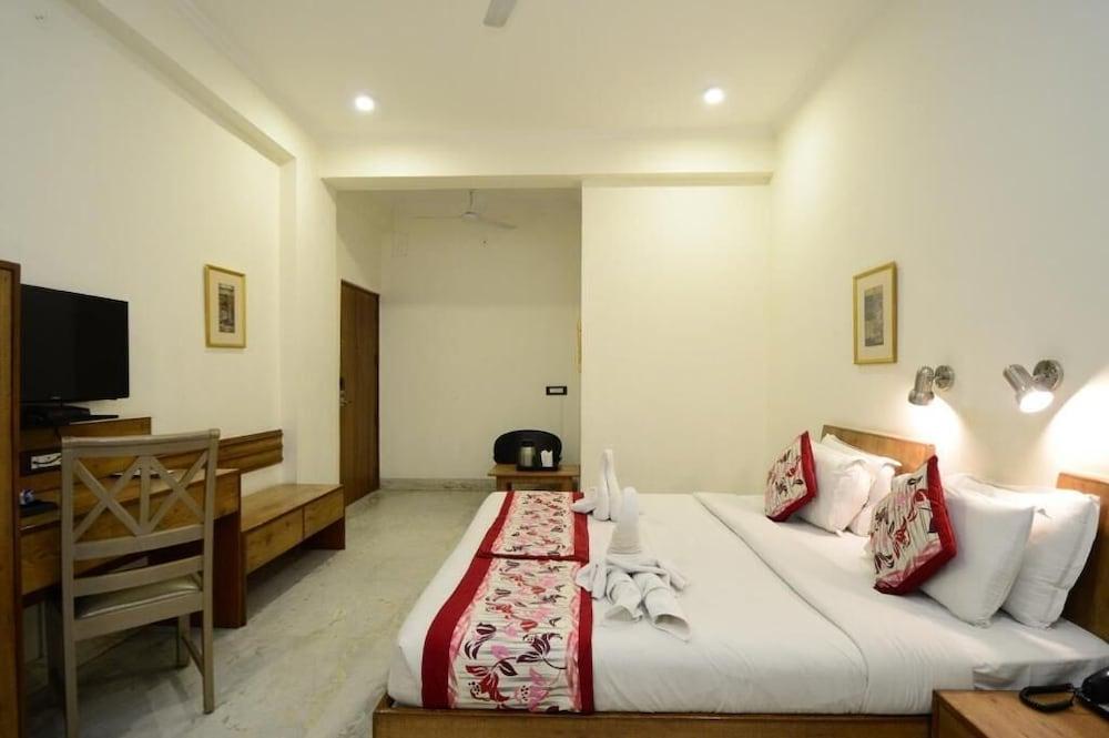 Hotel Yulia- Le Amour Inn Jaipur Ngoại thất bức ảnh