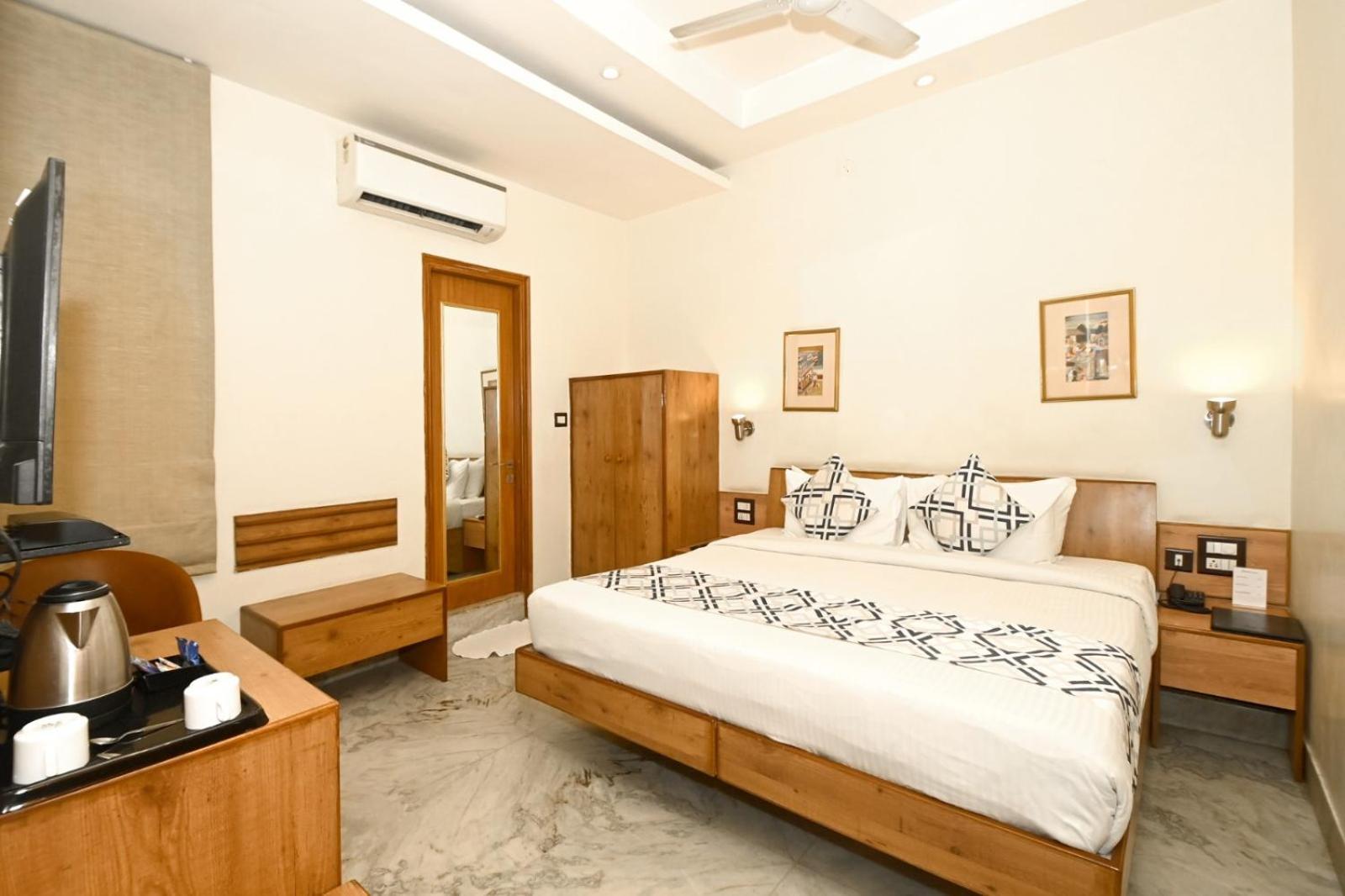 Hotel Yulia- Le Amour Inn Jaipur Ngoại thất bức ảnh