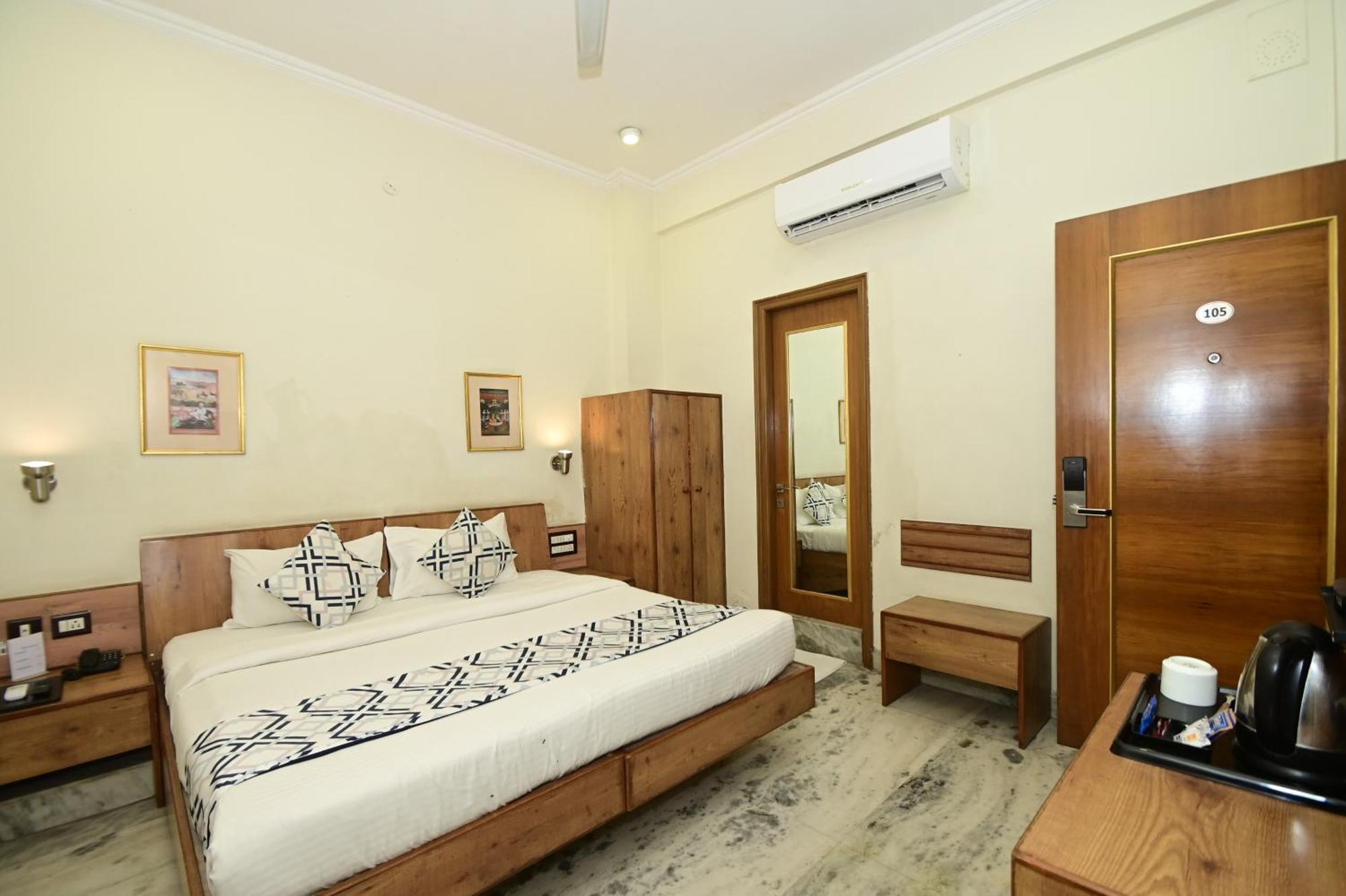Hotel Yulia- Le Amour Inn Jaipur Ngoại thất bức ảnh